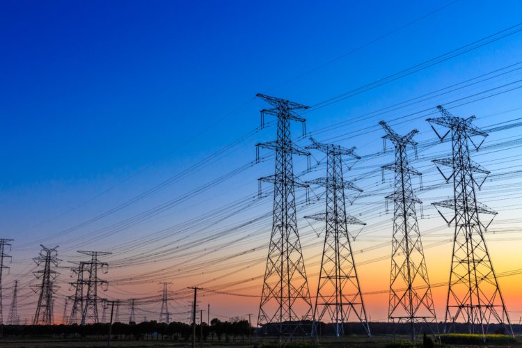 De acordo CCEE, consumo de energia elétrica cresceu 4,1% no último ano